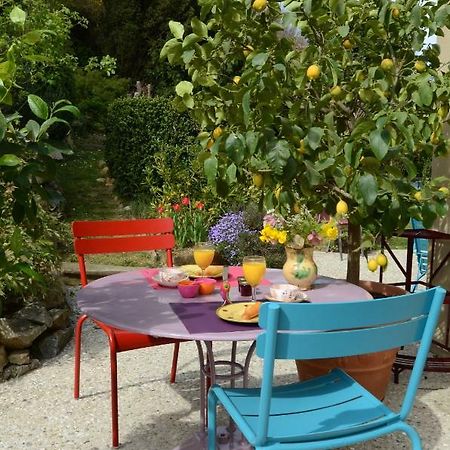 Chez L'Antiquaire Bed and Breakfast Hauterives Εξωτερικό φωτογραφία