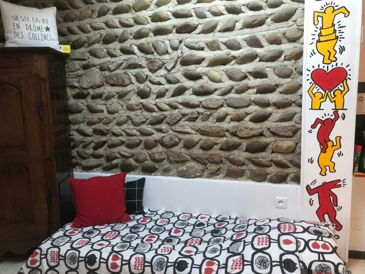 Chez L'Antiquaire Bed and Breakfast Hauterives Εξωτερικό φωτογραφία